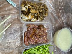 -蓝精灵饺子店
