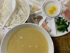 -建新园过桥米线(宝善街店)