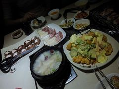 android_upload_pic-郑阿姨的家·이모네·韩料&烤肉(武川路店)