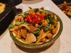 -钢管厂歆瑞源油卤串串香(春熙路太古里店)