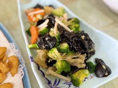 兰花小炒-青岛锅贴(四流中路店)