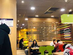 -麦当劳(杭州西湖银泰百货店)