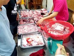 -标记美食新鲜猪杂(兴南大道店)