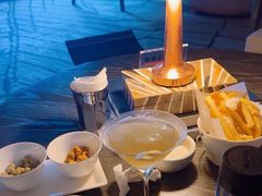 -瑰丽酒店·海吧·天际下午茶·现场DJ·天台酒吧