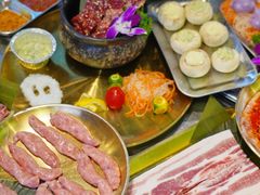 -哈哈碳都·牛肋条无限自助烤肉(台江万达店)