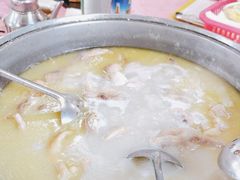 -侠成水上农庄(工业大道店)