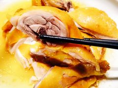 电饭煲焗人参鸡-尚一汤·粤菜海鲜(环球港店)