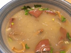 金陵鸭血粉丝汤-弄堂小笼包(西青中北永旺购物中心店)