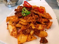 馕炒肉-马尔龙新疆饭店·清真(瑞景店)