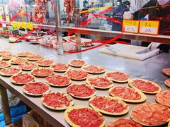 现切牛肉-三千坪超级火锅市场·土灶牛肉火锅