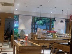 -宝丽眼镜(湖墅店)