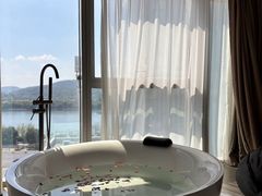 -芷迹江景酒店(五一广场汇景城店)