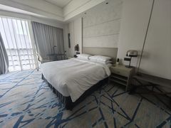 -上海漕河泾万丽酒店