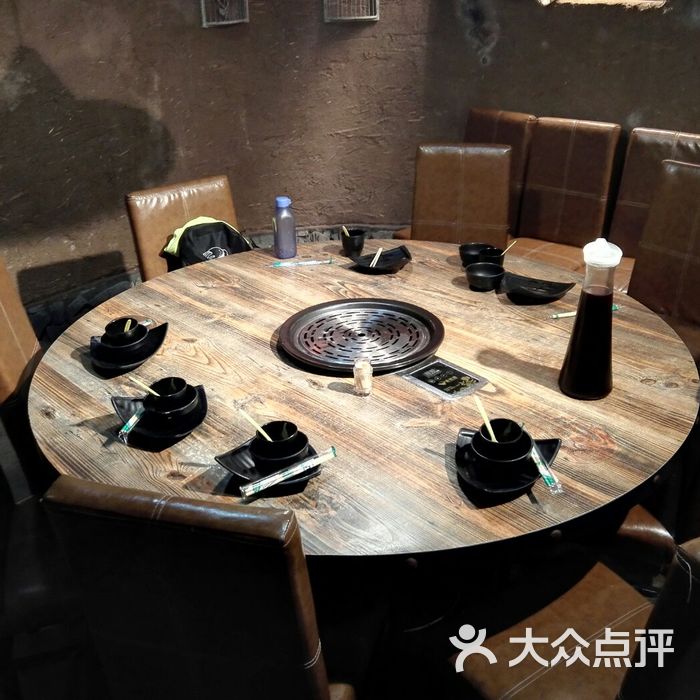 海蒸鲜蒸汽海鲜●铜盘烤肉