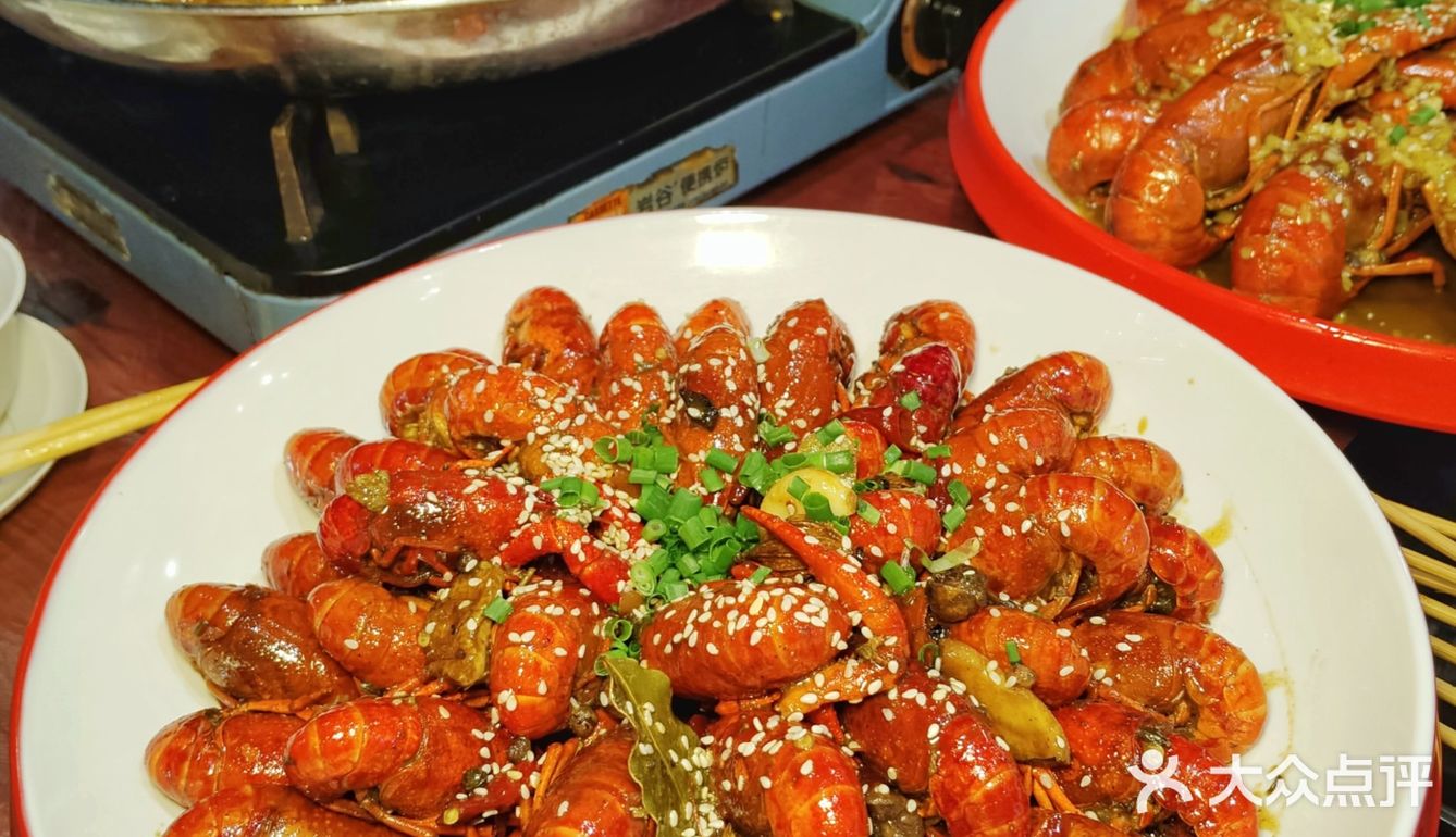 这家南宁老店的龙虾，我连汤汁都没放过😋