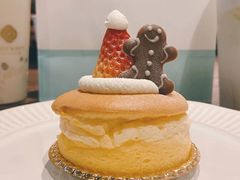 草莓梳芙厘芝士蛋糕-KNOTKNOT珞珞·日式甜品(K11店)