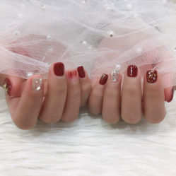 -七彩虹美甲美睫 半永久
