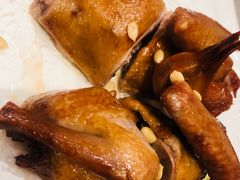 脆皮炸乳鸽-御花园·粤菜·海鲜火锅(中山公园店)