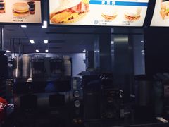 -麦当劳(国际社区店)