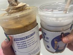 -瑞幸咖啡(温江新光天地写字楼店)