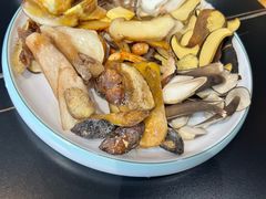-野菌皇海景野生菌火锅(滨海大道店)