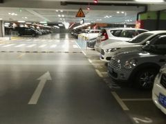 -上海虹桥国际机场1号航站楼-P2停车场