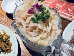 -佬土鹅肠火锅(解放路店)