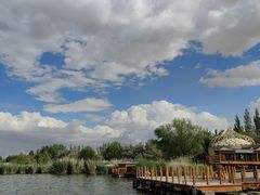 -亿利库布其七星湖沙漠生态旅游区