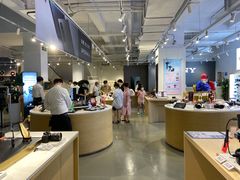 -Sony Store 索尼(上海淮海中路店)