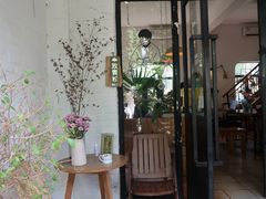 门面-彳亍咖啡·这里(水湾路店)