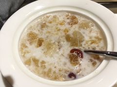 -山顶沙河粉-粤菜馆(凯旋店)