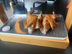 盐焗初生乳鸽-羽鸽集·乳鸽专门店·地道顺德菜(岭南站店)