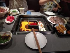 -洞子口重庆鲜货火锅(楚翘城旗舰店)