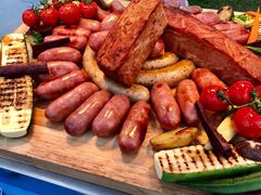 -水桶王国主题餐厅·聚会·生日派对·亲子活动·家庭套餐(亚龙湾希尔顿店)