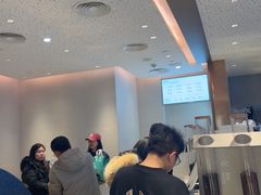 -喜茶(北京华贸购物中心店)