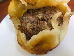 -宝瑞门钉肉饼店