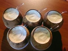 -椰爺爺·椰子冻砵仔糕