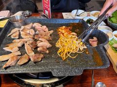 -Dombe豚(黑猪肉街店)