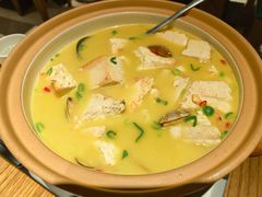 砂锅豆腐三鲜煲-耶里夏丽·新疆菜·家庭聚场(百联中环购物广场店)