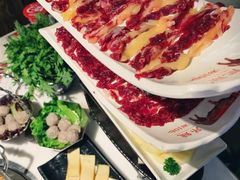 吊龙-左庭右院鲜牛肉火锅(浦江欢乐颂店)
