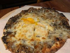 松露披萨-Mercato莫卡多露台餐厅与酒吧(K11店)