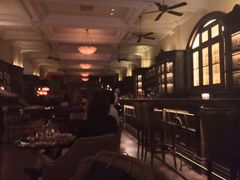 -LONG BAR 廊吧(外滩华尔道夫酒店)