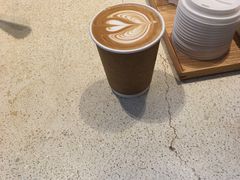 热的咖啡拿铁-% Arabica(京都东山店)