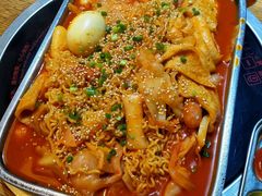 拉面炒年糕-八福力韩国休闲餐厅(泉舜店)