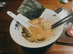 -一豚轩·烧鸟·豚骨拉面(五四路店)