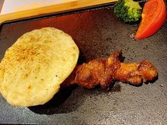 -鸣记脆皮烤鱼·海鲜烤鱼(三八广场店)
