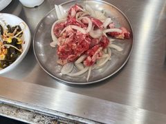现拌牛上脑-牛信亭韩国料理·炭火烤肉(紫藤路店)
