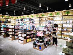 -雨丝书店(综合商业楼店)