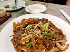 干炒牛河-大树餐厅(红旗街万达店)