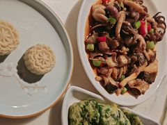 -日丰园海肠水饺·老字号大连海鲜(银泰城店)